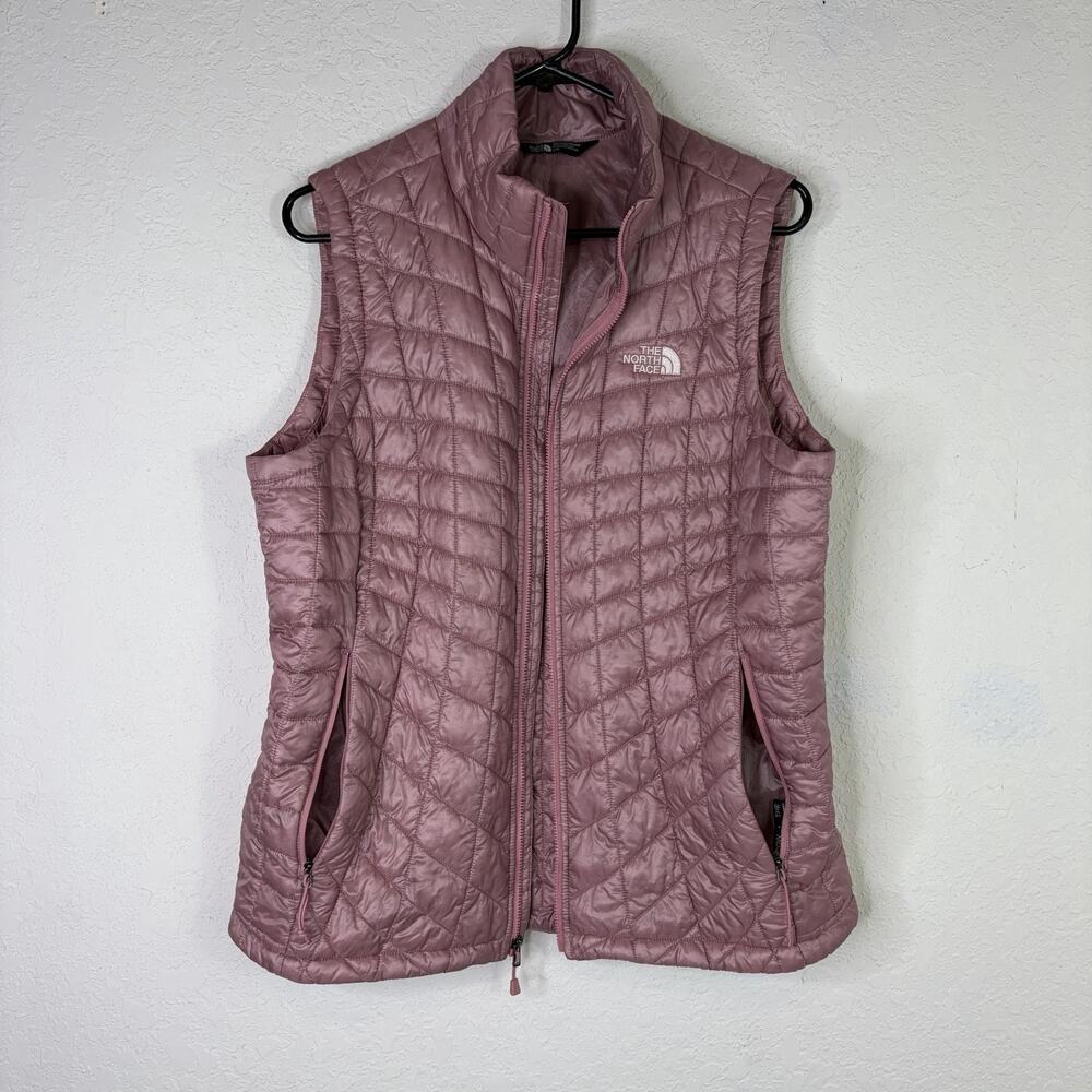 The North Face Pink Quilted Women’s Vest Size L Packable Nylon Winter Outerwear - Picture 2 of 7